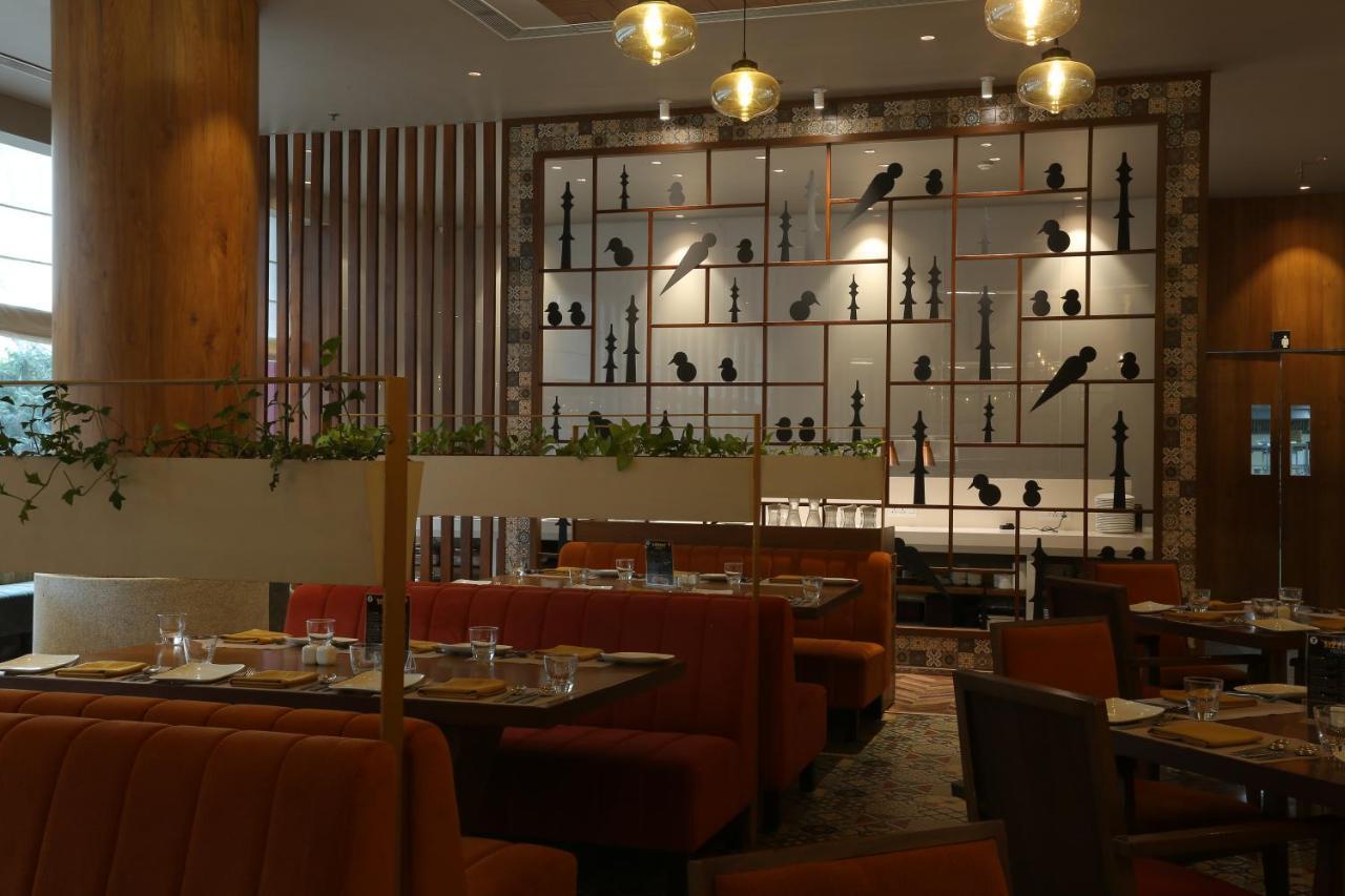 Ymca International Centre Otel Amhedabad Dış mekan fotoğraf
