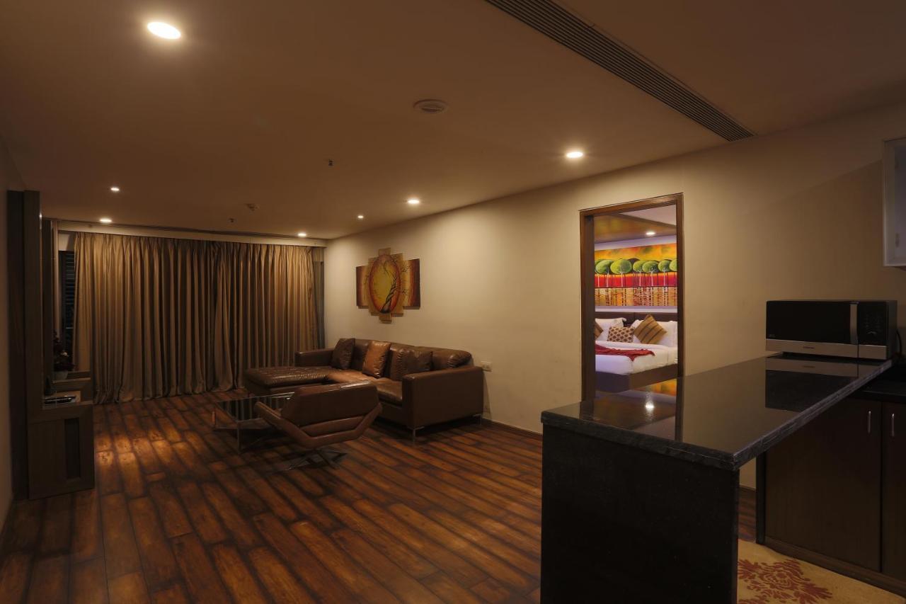 Ymca International Centre Otel Amhedabad Dış mekan fotoğraf
