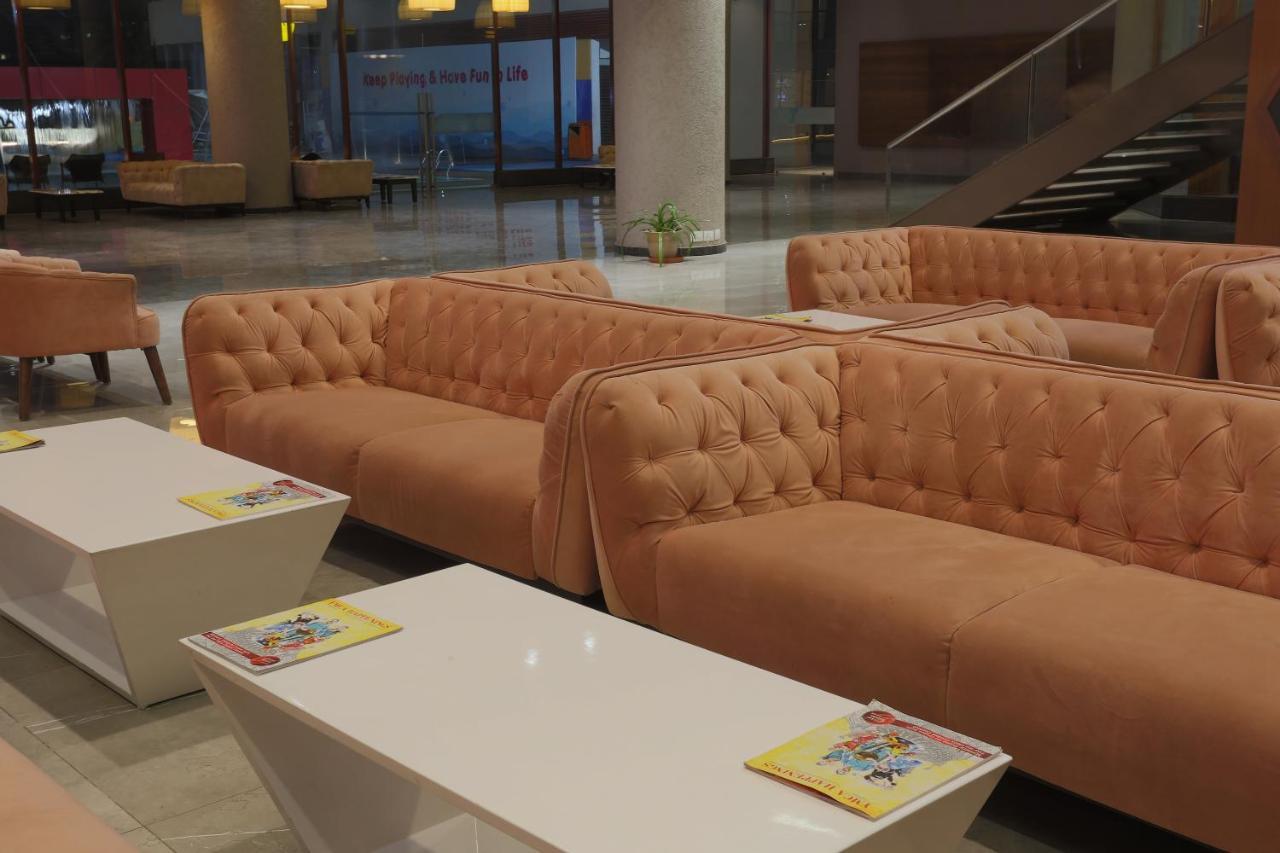 Ymca International Centre Otel Amhedabad Dış mekan fotoğraf