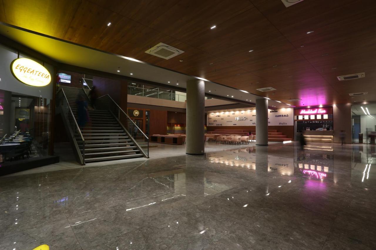 Ymca International Centre Otel Amhedabad Dış mekan fotoğraf