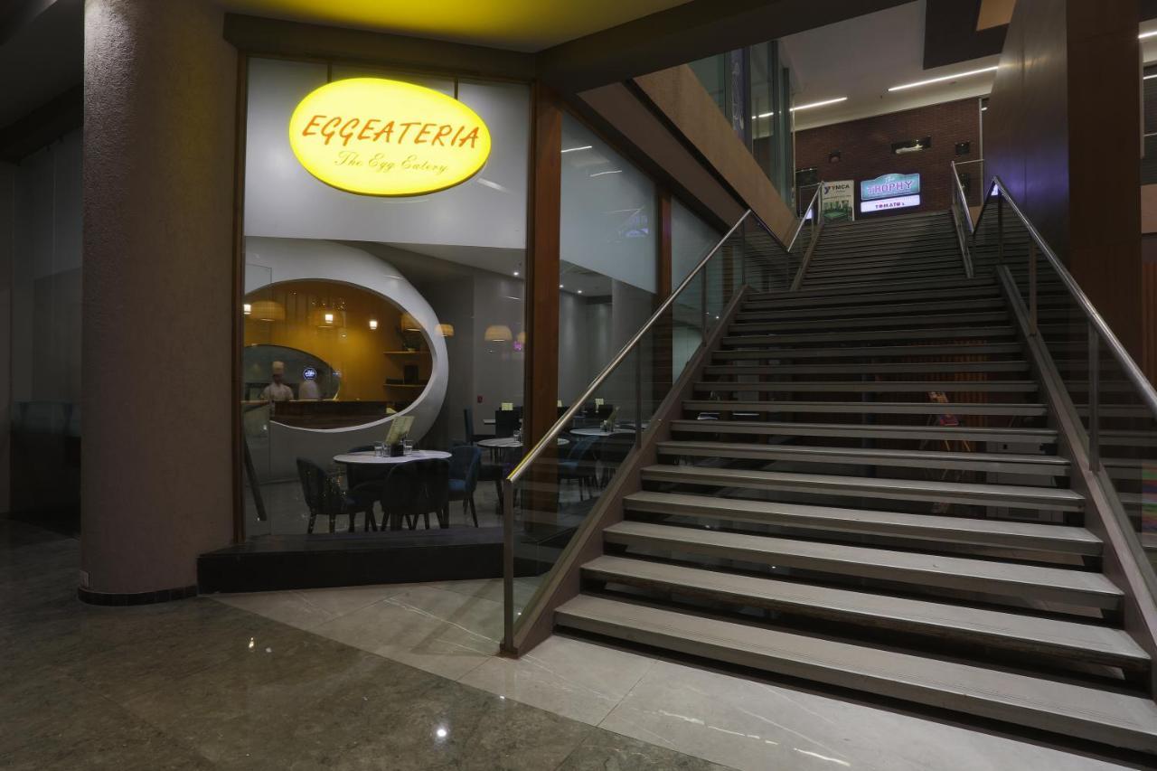 Ymca International Centre Otel Amhedabad Dış mekan fotoğraf