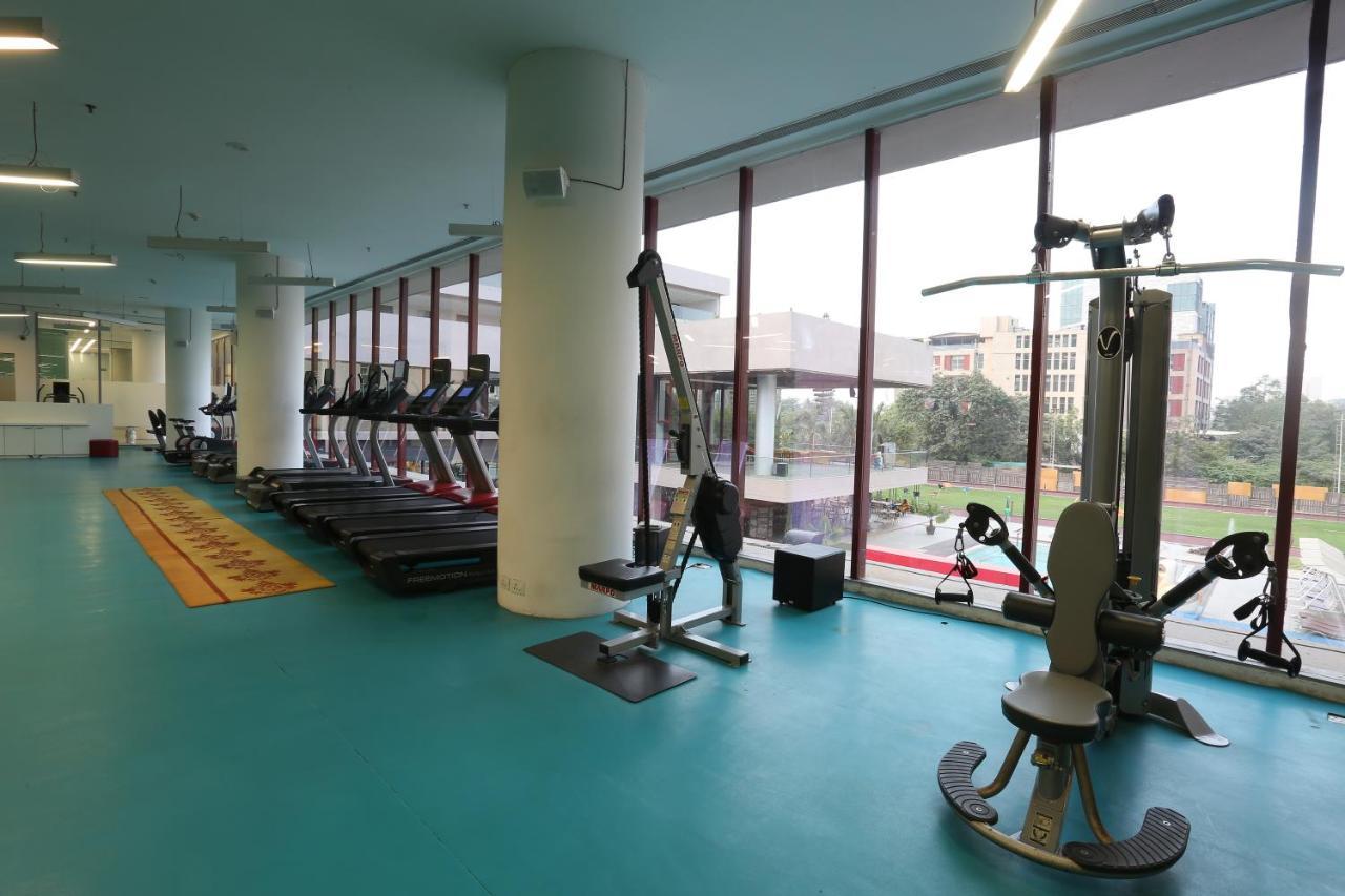 Ymca International Centre Otel Amhedabad Dış mekan fotoğraf